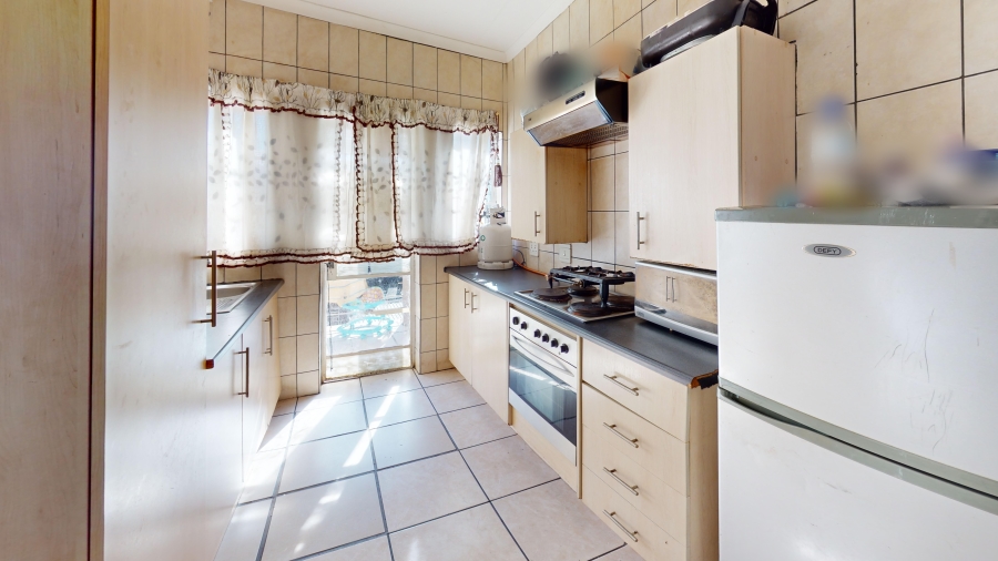 2 Bedroom Property for Sale in Potchefstroom North West